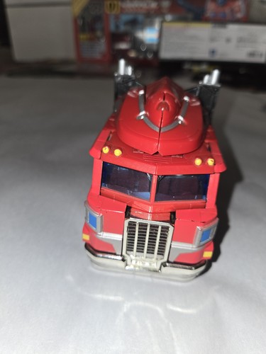 Classic optimus prime - classic, 1.0